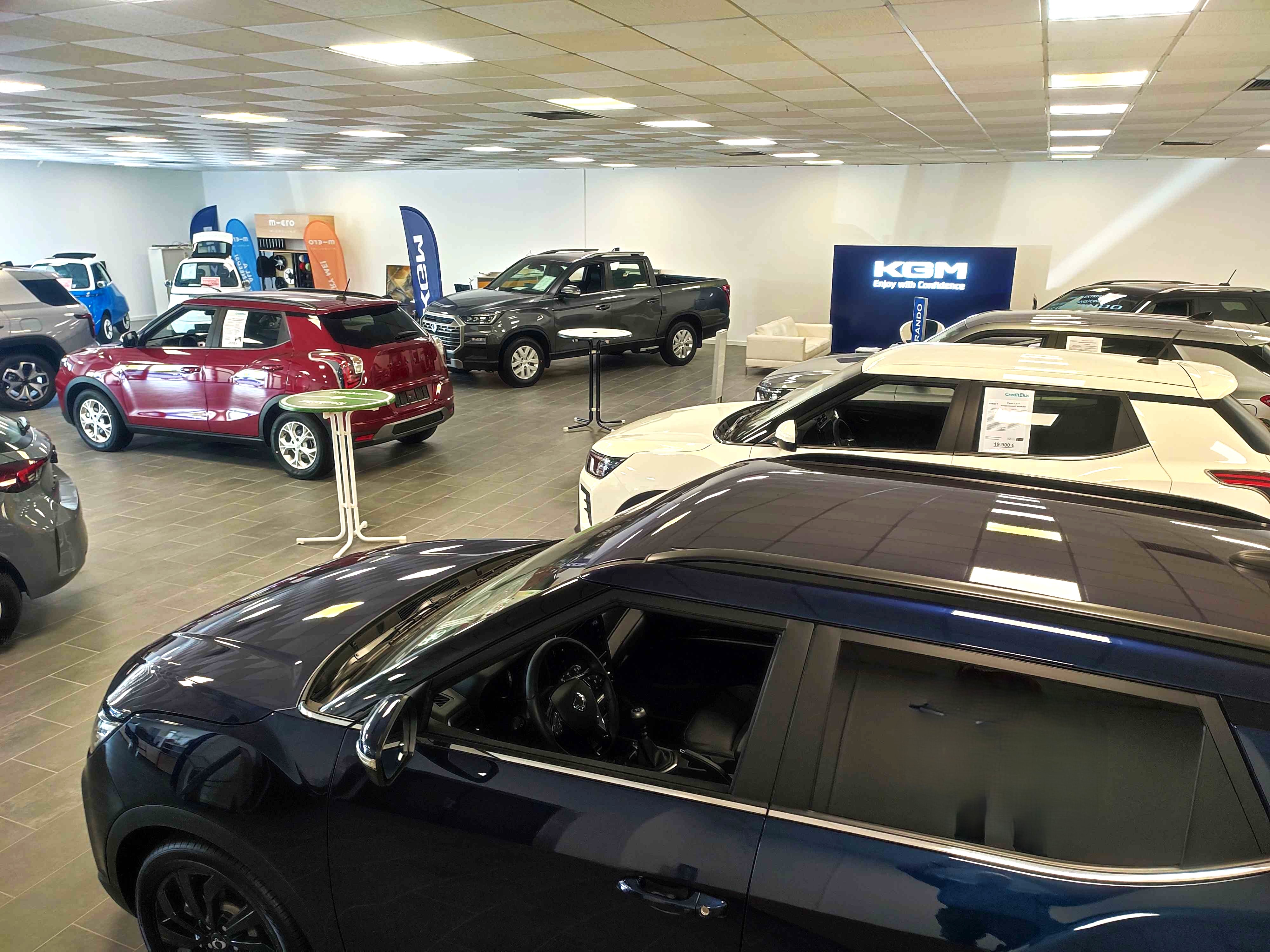 Header Impressionen aus dem Autohaus