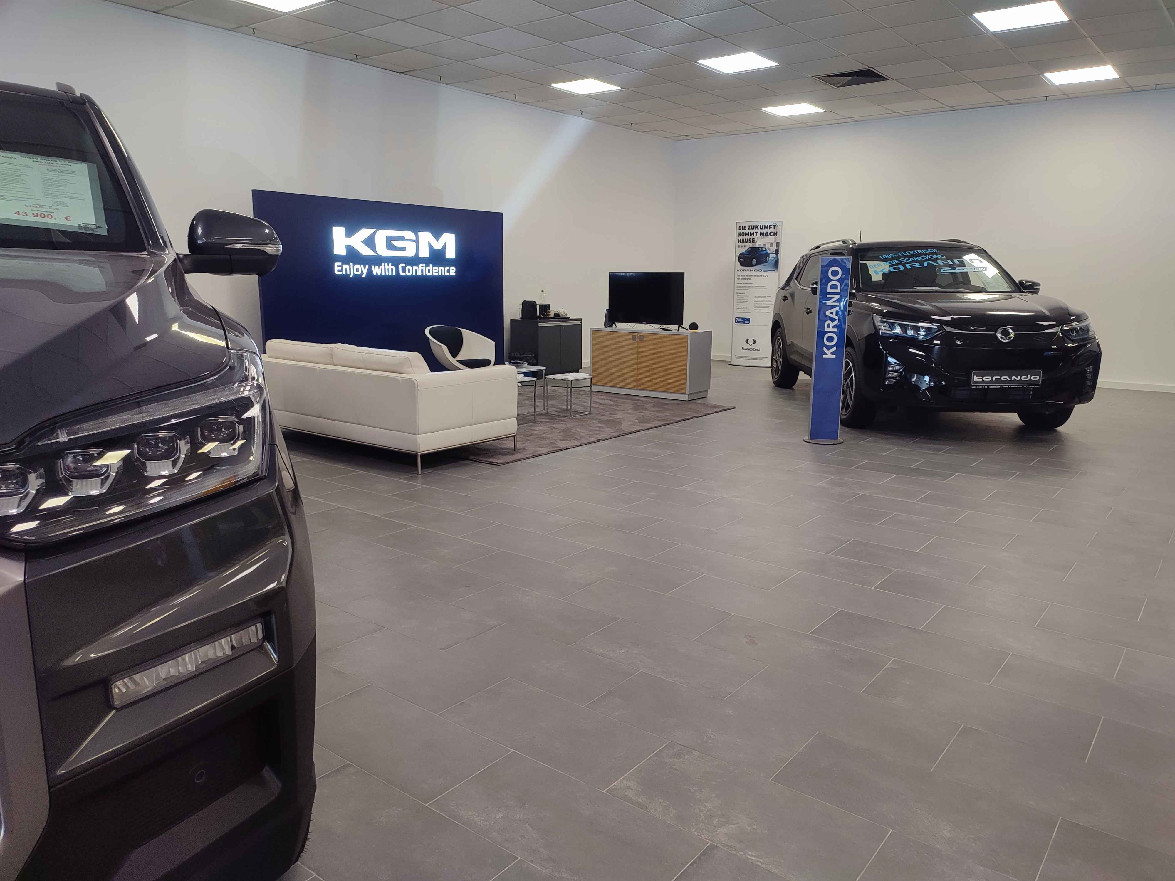 Header Impressionen aus dem Autohaus