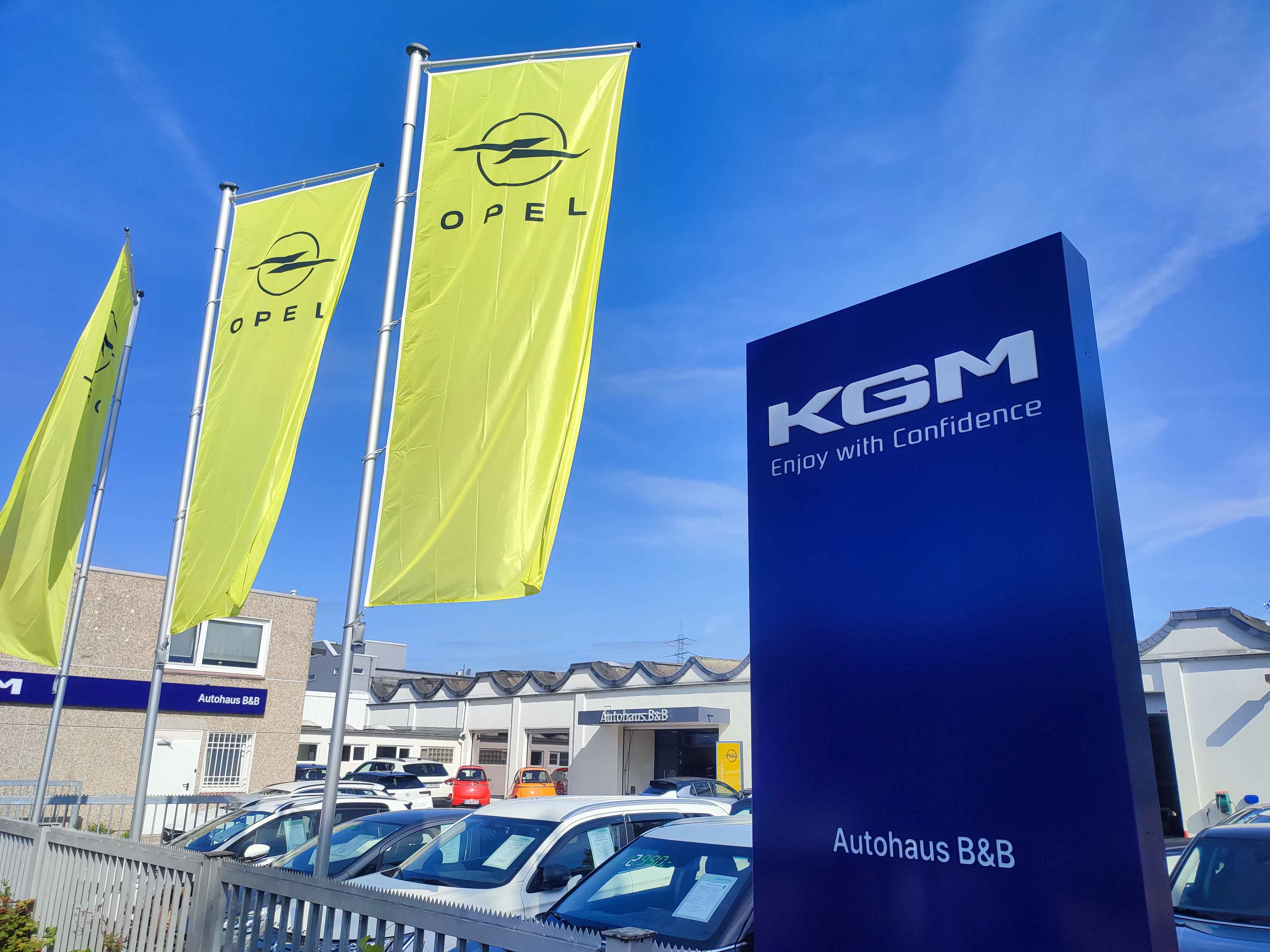 Header Impressionen aus dem Autohaus